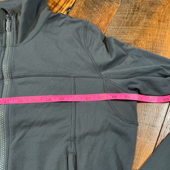 Lululemon Define Jacket Luon Black Size 4 | Women’s Full Zip Activewear - Picture 9 of 10